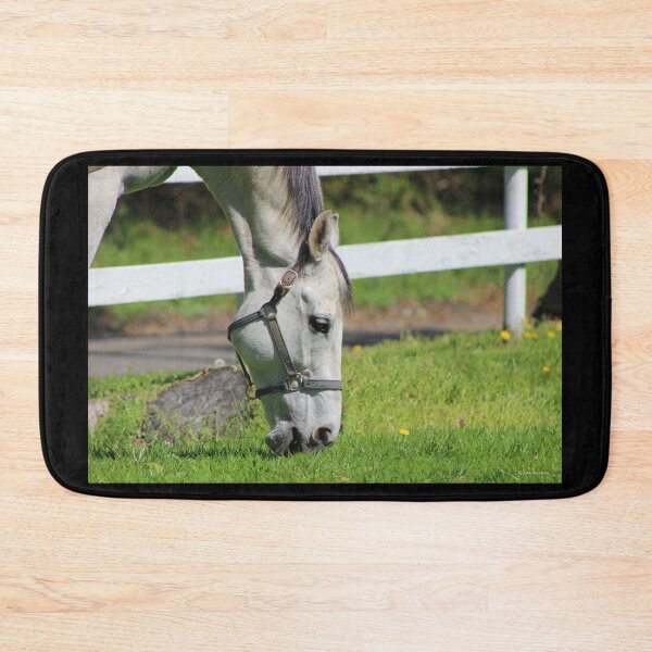 Item preview, Lunchtime in the Pasture designed and sold by Gilda Axelrod.