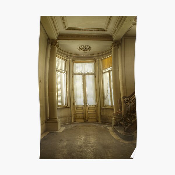 Villa Amon Re Poster