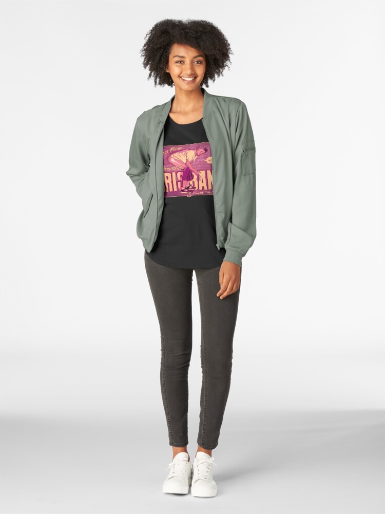 jogger and t shirt