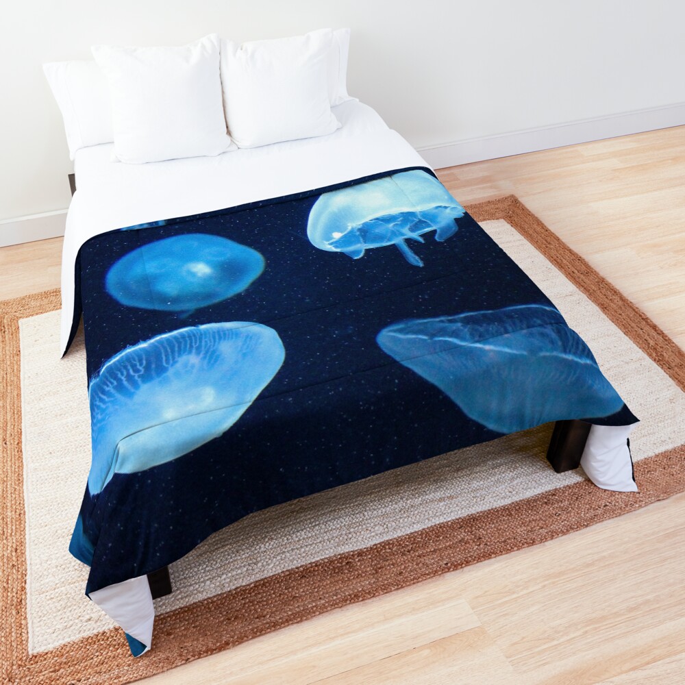 Swimming Jellyfish Comforter