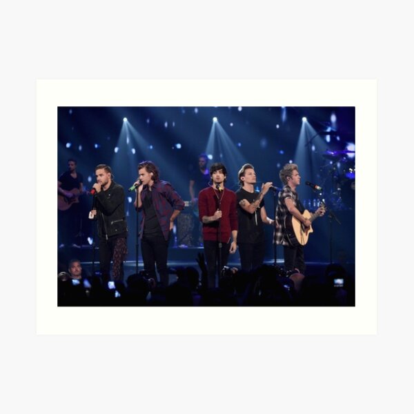 Ot5 en el escenario Lámina artística