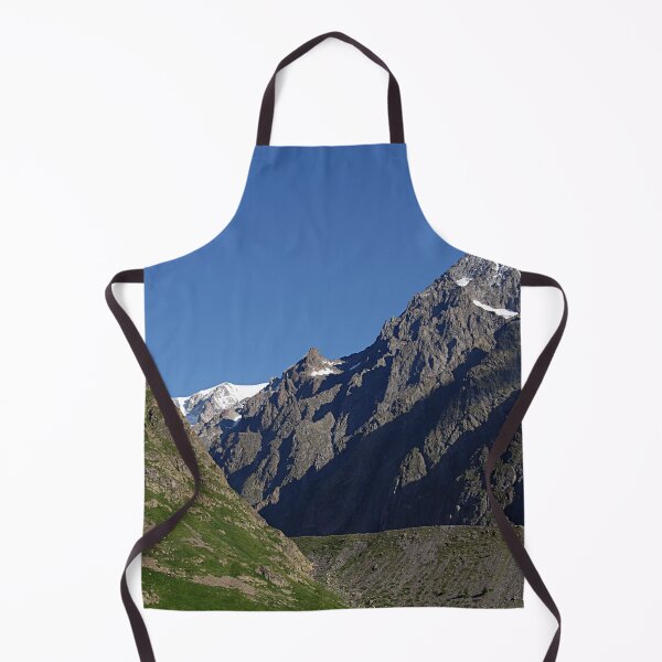 Artikelvorschau, Bergkämme Alpen Alpenlandschaft entworfen und verkauft von Anna Lemos.