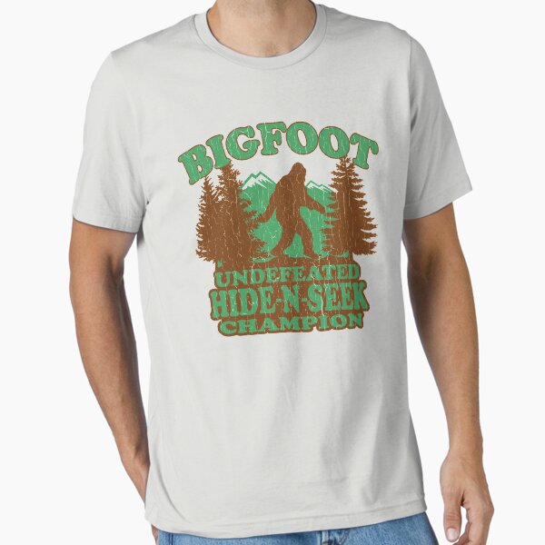 Vista previa del artículo con la obra «Campeón de escondite Bigfoot (vintage desgastado)», diseñado y vendido por ROBOTFACE .