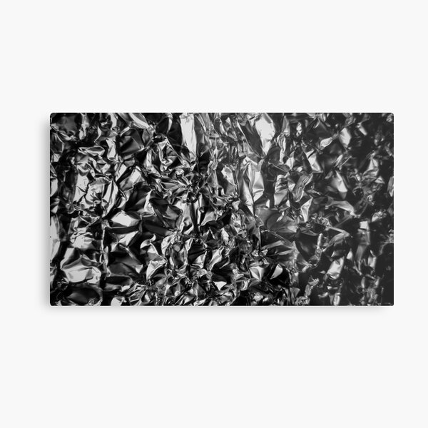 Aperçu de l'œuvre Papier d'aluminium émietté créée et vendue par Abhitha Mohan.