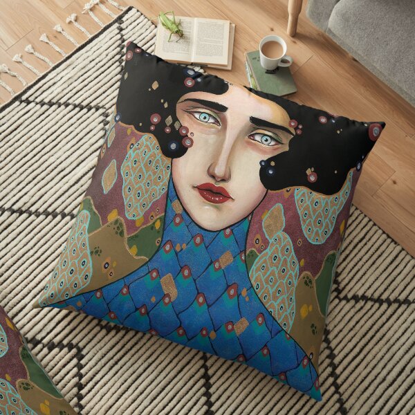 Judith Floor Pillow