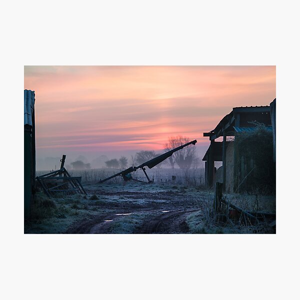 Artikelvorschau, Dawn on the Farm entworfen und verkauft von John Dunbar.