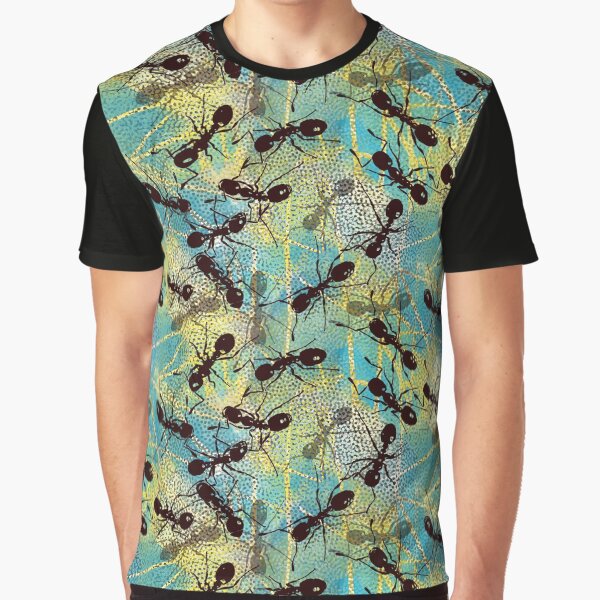 Busy, busy, busy Graphic T-Shirt