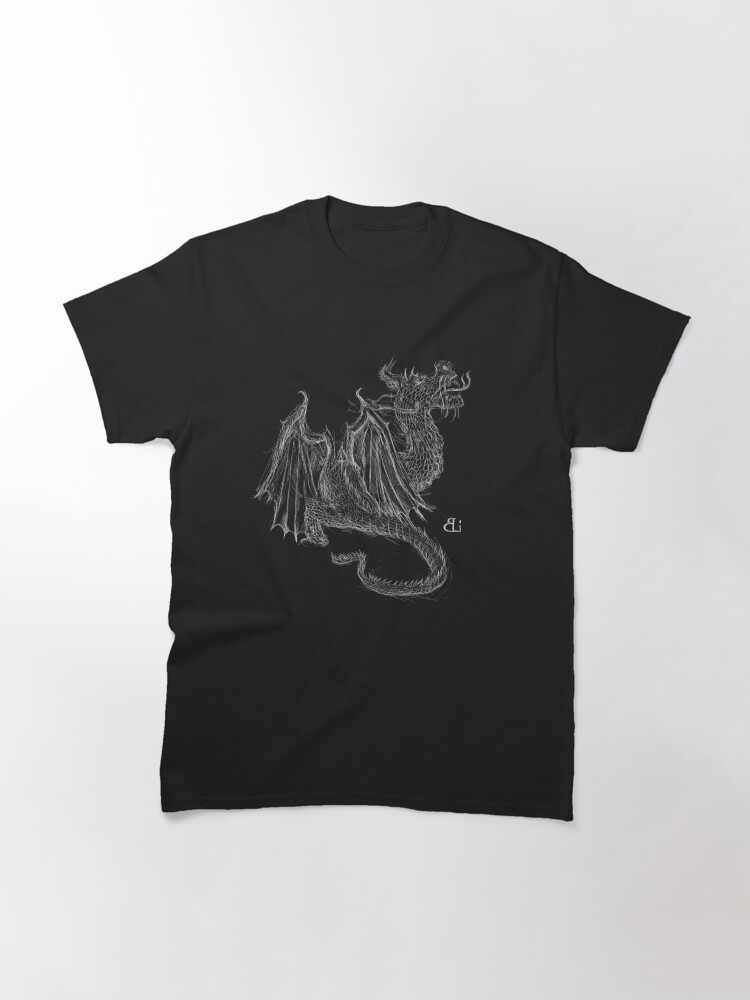 Thumbnail 3 von 7, Classic T-Shirt, Ein weißer Drache designt und verkauft von LillianBerthel.