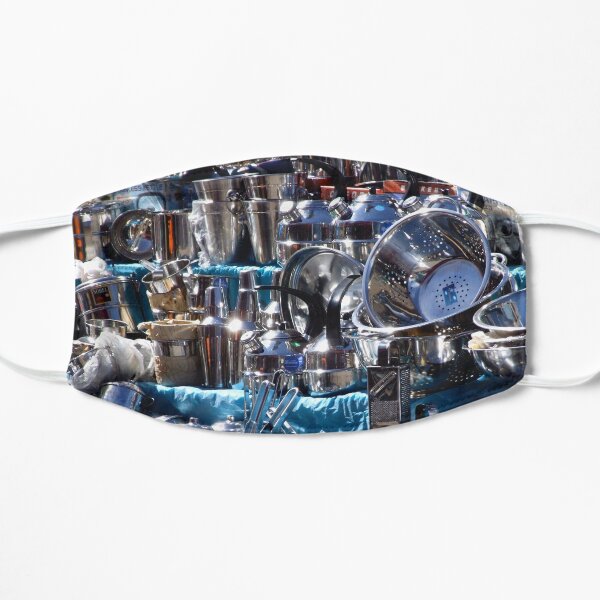 Pots and Pans with a Shine! Mask