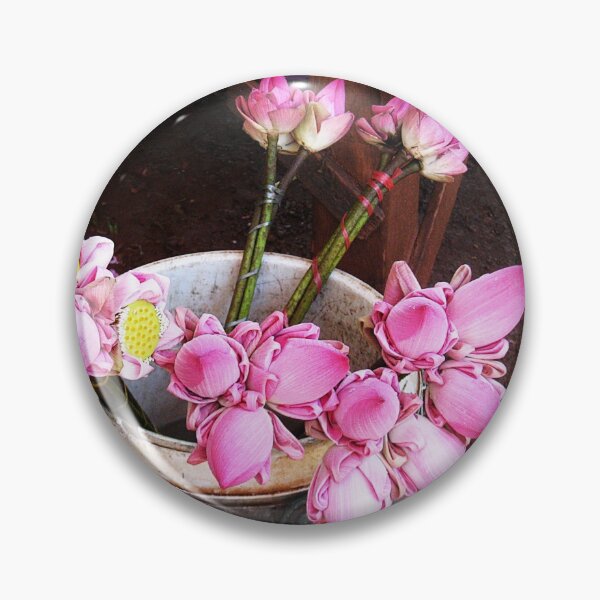 Item preview, Saludos desde Camboya - Ramo de loto designed and sold by Nomades.
