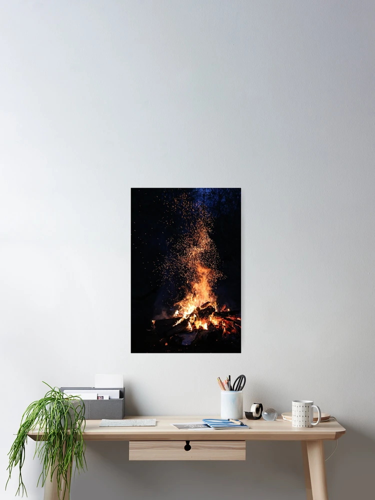 Aperçu 2 sur 3. Poster avec l'œuvre Feu créée et vendue par Basic310.