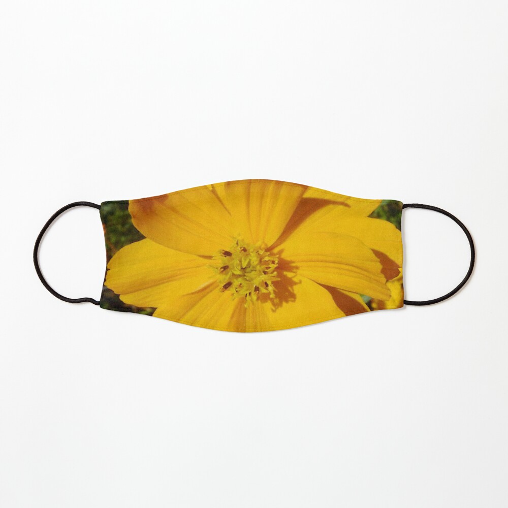 Unrestricted Flower Mask
