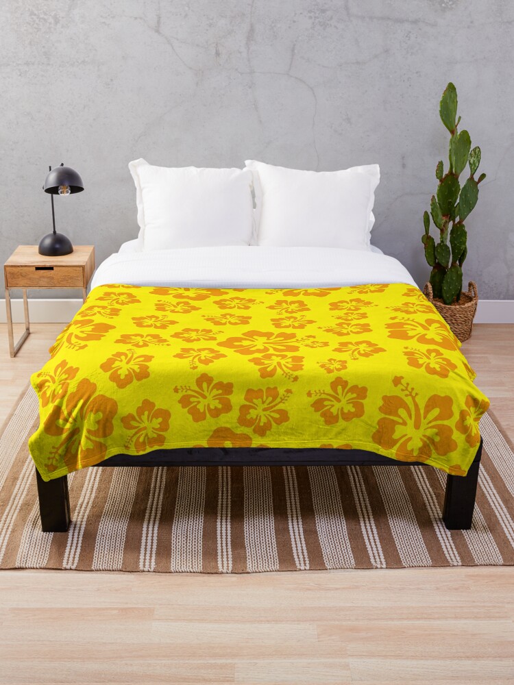 Yellow and Orange Hibiscus Floral Pattern Hawaiian Tropical Print