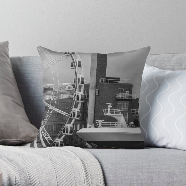 Helsinki bnw 1 Throw Pillow