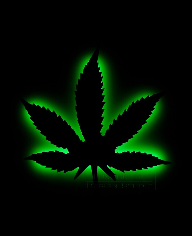 Green Marijuana Leaf Outline Ipad Case Skin By Dastirdtv Redbubble