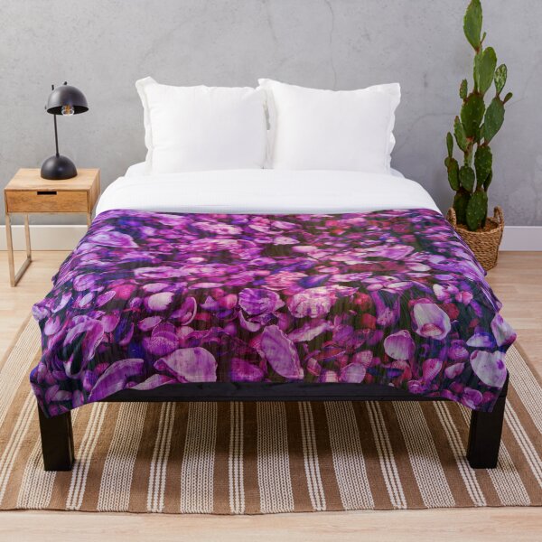 Pink and Purple Fantasy Sea Shell Print Throw Blanket