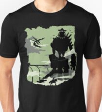 Silhouette des Kolosses Unisex T-Shirt