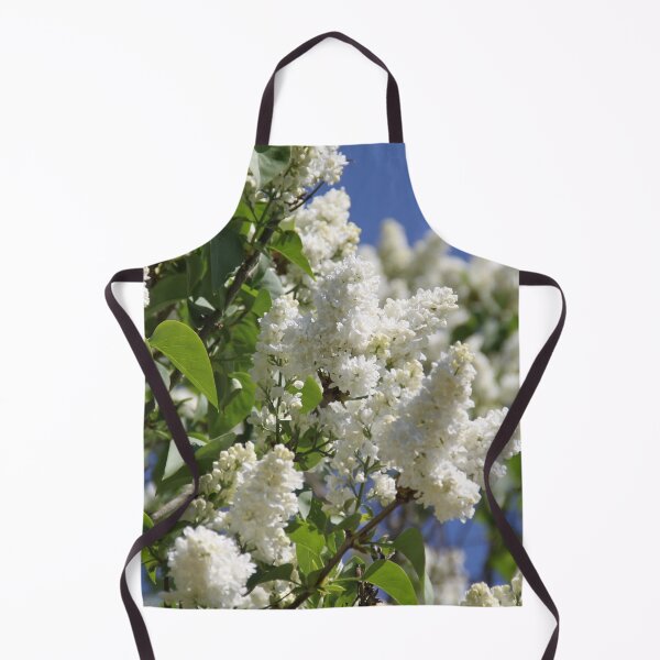 Artikelvorschau, Common lilac white flower blossom and blue sky entworfen und verkauft von EstelleRossetti.