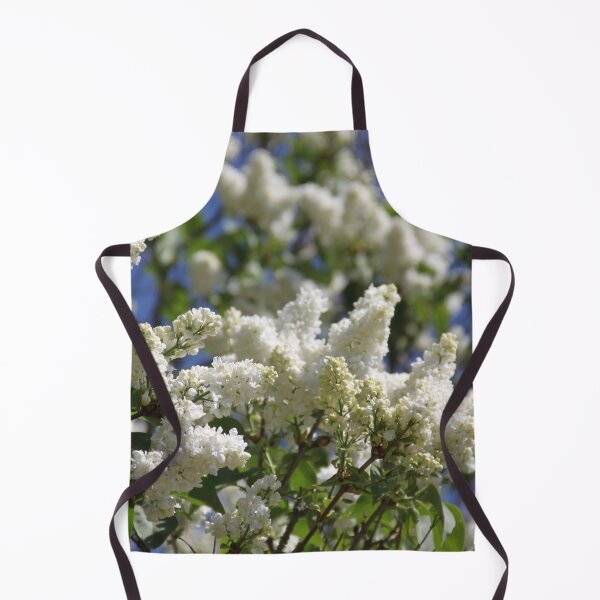 Artikelvorschau, Common lilac white flower blossom and blue sky entworfen und verkauft von EstelleRossetti.