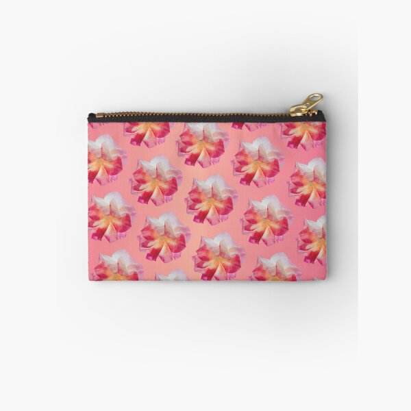 Artikelvorschau, Rosa Blumen Poly Art dekorative Muster-Design entworfen und verkauft von Krystian Stafford.