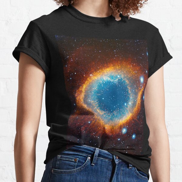 The Helix Nebula Combining Infrared (ESO) and Visible Light (VISTA) Images. Classic T-Shirt