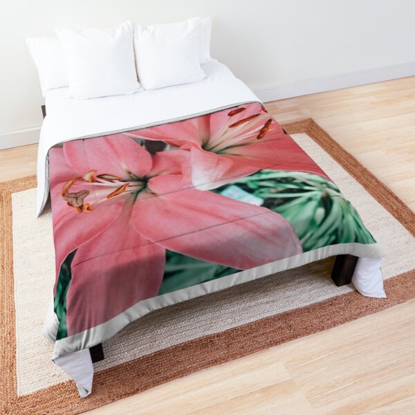 Pretty Flowers Comforter