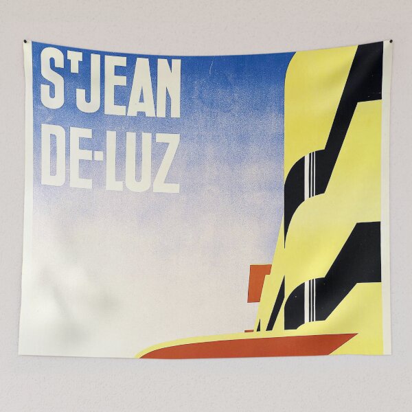 Aperçu de l'œuvre Affiche ancienne de voyage française Saint-Jean de Luz France créée et vendue par DejaVuStudio.