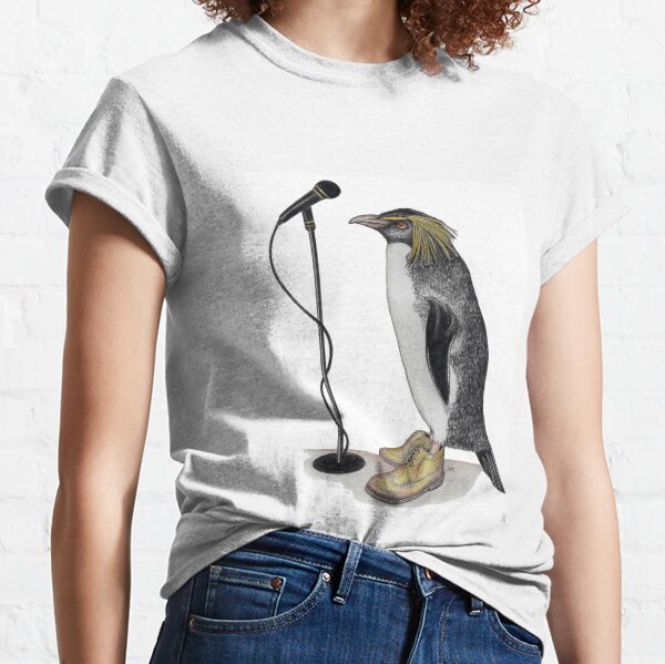 Penguin in gold wingtips with microphone Classic T-Shirt