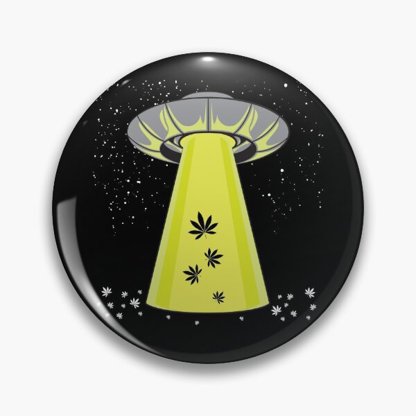 Artikelvorschau,  Sie vertuschten die Existenz von Außerirdischen und viele Science-Fiction-Verschwörungen wie Marsmenschen, die Gras rauchen wollten. Dieses lustige Unkraut rauchende Alien-Entführungsdesign zeigt: eine fliegende Untertasse, die Marihuana-Blätter entführt entworfen und verkauft von DynamicDesign.