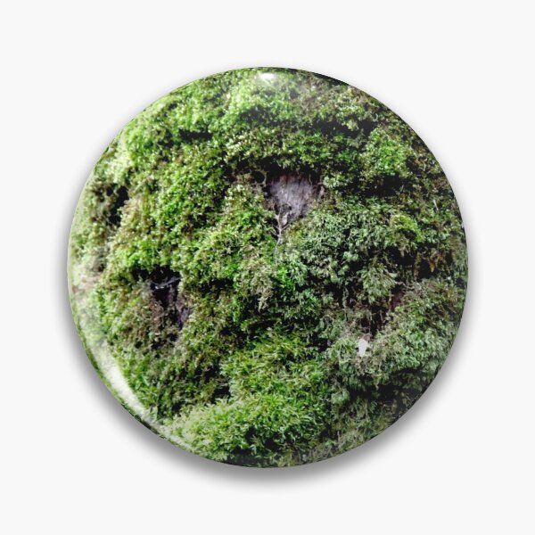 Artikelvorschau, Bark trunk oak tree green moss entworfen und verkauft von EstelleRossetti.