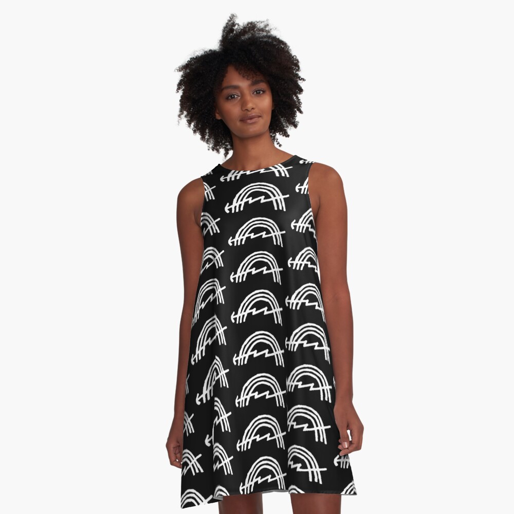 Vista previa del artículo con la obra «Vestido acampanado», diseñado y vendido por SpaceDogLaika.