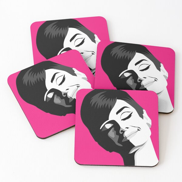 Artikelvorschau, Audrey Hepburn auf rosa Hintergrund entworfen und verkauft von theblueofmyeye.