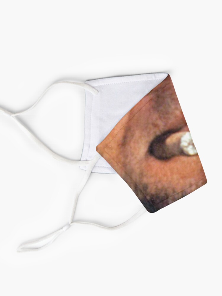 Alternative Ansicht von oder als Geschenk geben.
Wählen Sie unten Ihre Farbe und Größe aus und kaufen Sie es jetzt, um Ihre Bestellung aufzugeben
Maske