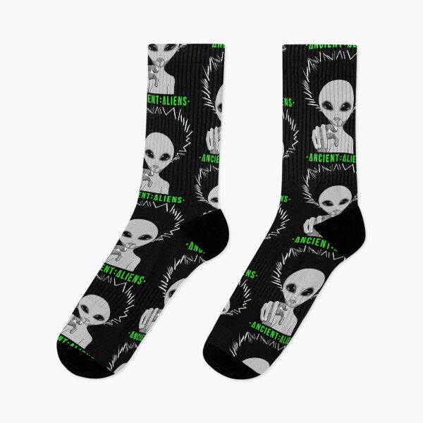 Item preview, A Aliens Green designed and sold by sisusisu.