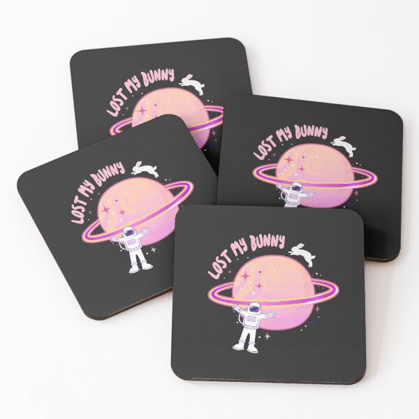 Artikelvorschau, Lost Bunny Space Astronaut Planet Sterne Raumfahrt Rakete Surreales süßes lustiges Geschenk entworfen und verkauft von TheAplus.