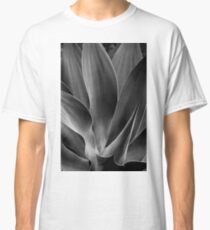 Yucca BW Classic T-Shirt