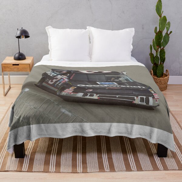 Item preview, Earnhardt Wave To The Crowd designed and sold by Yourauto.