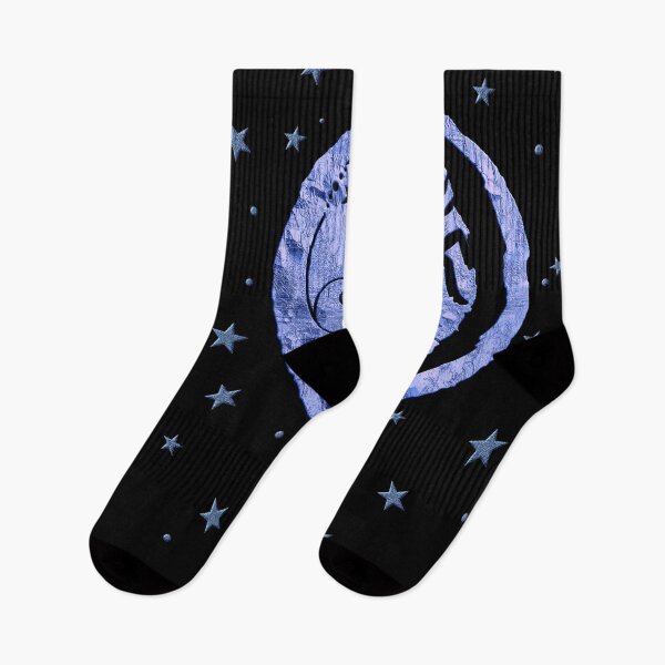 Artikelvorschau, Sternenhimmel Kletterdesign am Mond Fels - Klettern Bergsteigen Klettersteig Geschenk Blau entworfen und verkauft von MadandMean.