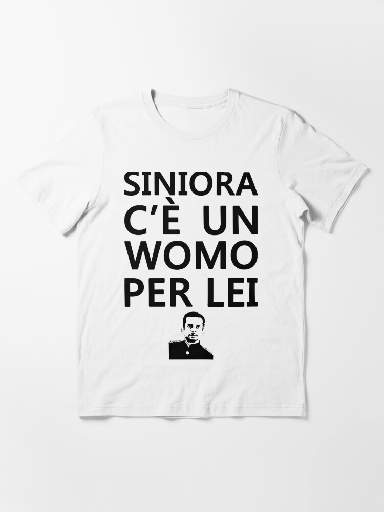 Siniora C E Un Womo Per Lei T Shirt By Mumtees Redbubble