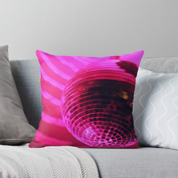 Item preview, jugar septiembre por Earth Wind and Fire. designed and sold by Wanderlora.