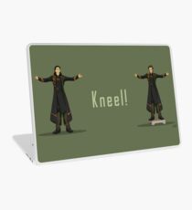 Knien! Laptop Skin