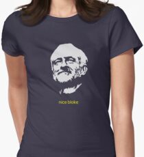Jeremy Corbyn 'nice bloke' Women's Fitted T-Shirt