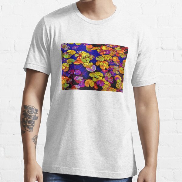 The Waterlilies Leafs Essential T-Shirt