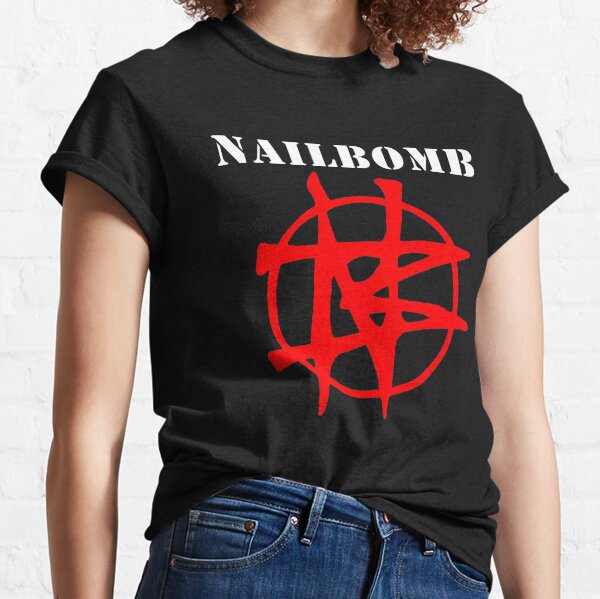 Logo de bande de bombe à ongles T-shirt classique