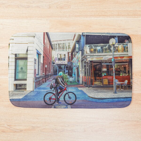 Item preview, King St designed and sold by Melinda  Ison - Poor.