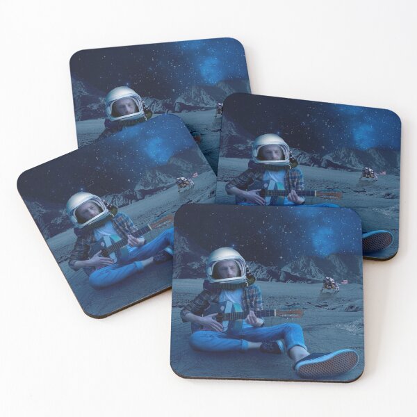 Item preview, moon guitarist designed and sold by Arthur Loeuil.