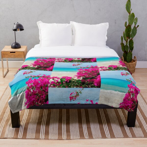 Item preview, Flores con fondo de playa designed and sold by Cabin Fever.