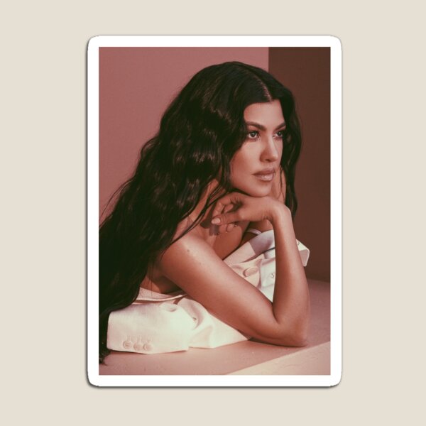 Aperçu de l'œuvre Kourtney Kardashian créée et vendue par alliehaggar.