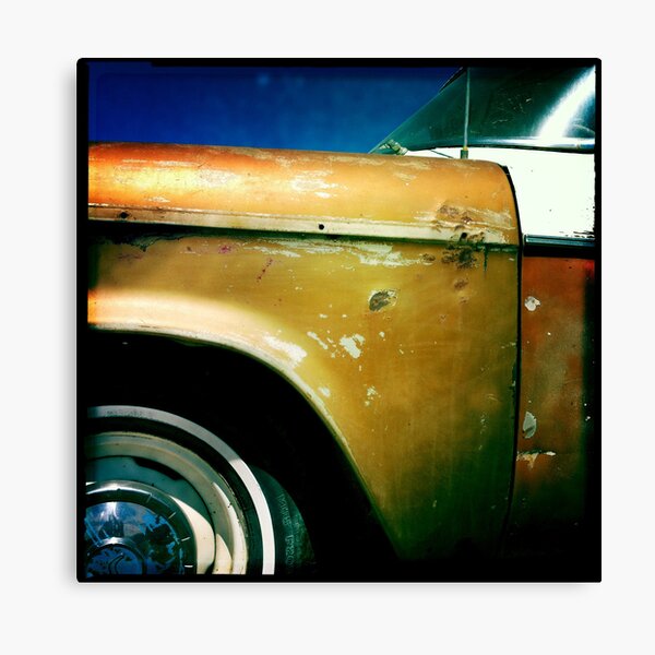 Aperçu de l'œuvre Rusted Beauty créée et vendue par thejourneysofar.