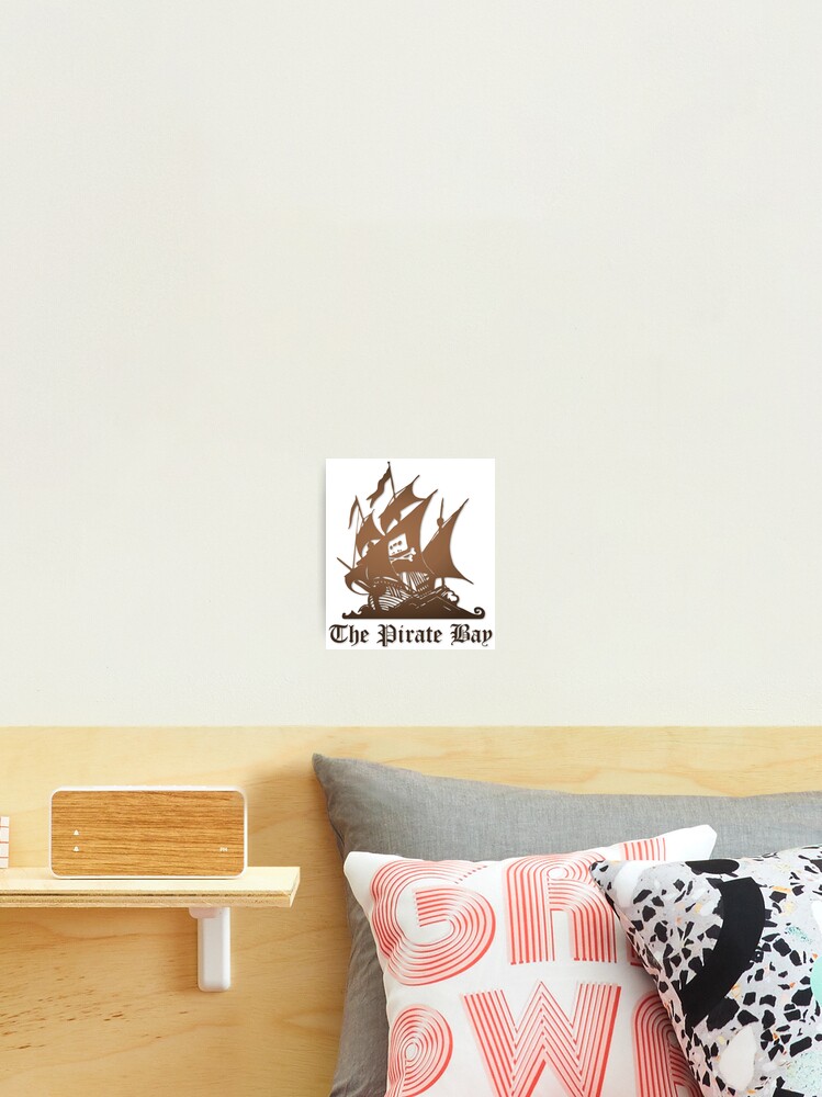 The pirate bay logo hi-res stock photography and images - Alamy